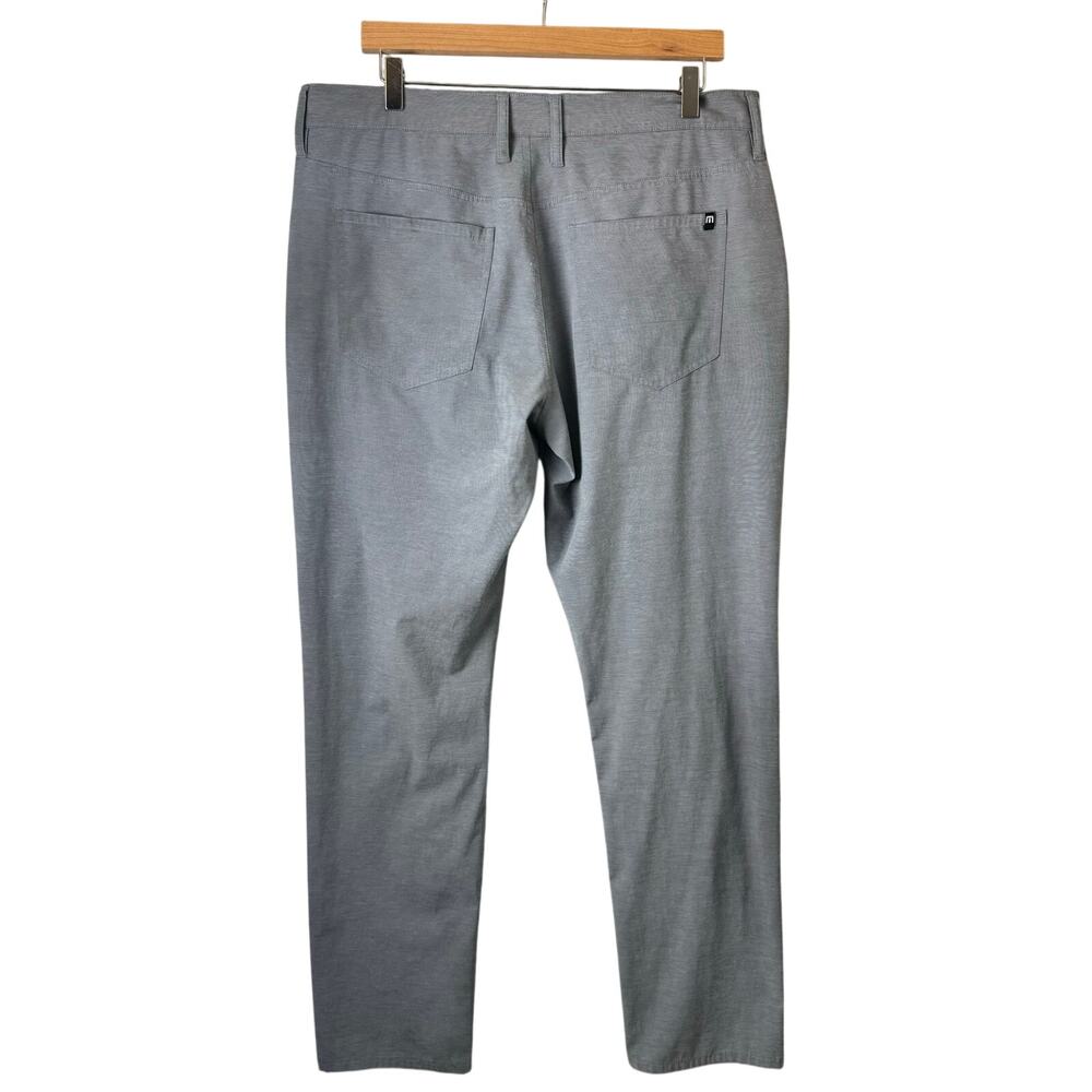 Travis Mathew Golf Pants Gray Open to Close Tech Chino Tapered Mens 35 31 - Picture 4 of 14